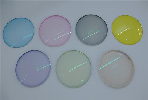 精密激光切割機在高清鏡片行業的應用 精密激光切割機在高清鏡片行業的應用