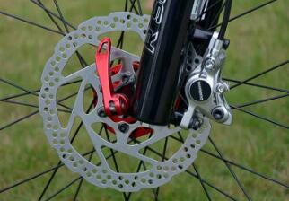 激光切割剎車(chē)片，讓綠色出行更安全