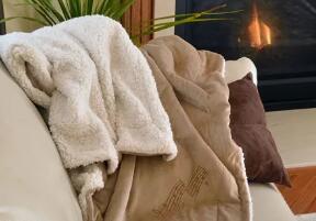 夏天空調房必備--空調毯激光印花